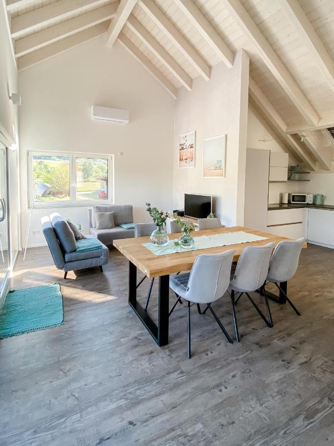 Wunderschoene Helle Wohnung Mit Grosser Dachterrasse Gottmadingen Esterno foto